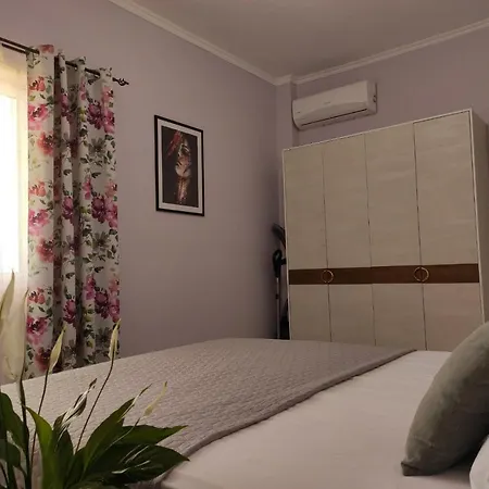 Diana's Penthouse Διαμέρισμα *