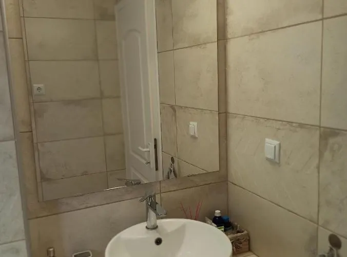 Diana's Penthouse * Περαία
